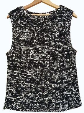 LIZ CLAIBORNE COLLECTION Black & White Tweed Loose Knit Sleeveless Sweater
